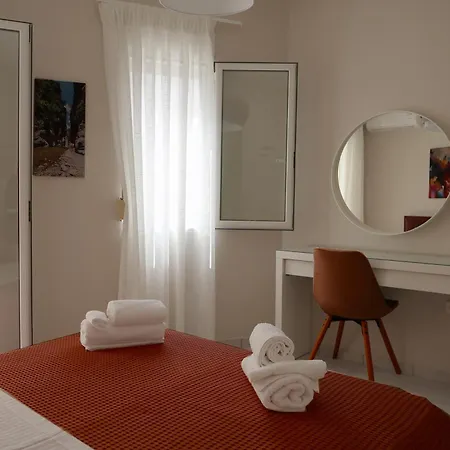 Sunbeam Retreat Chania (Crete)